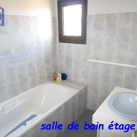 Spacieuse 9 Pers Avec Piscine Privee, Grand Jardin, Parking A - Fr-1-781-71 Feriehus Sérignan