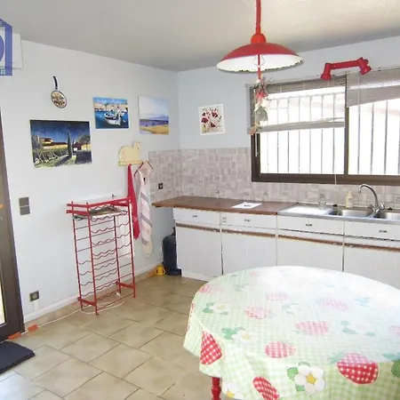 Spacieuse 9 Pers Avec Piscine Privee, Grand Jardin, Parking A - Fr-1-781-71 Holiday home