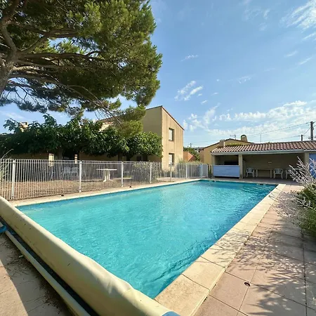 Holiday home Spacieuse 9 Pers Avec Piscine Privee, Grand Jardin, Parking A - Fr-1-781-71